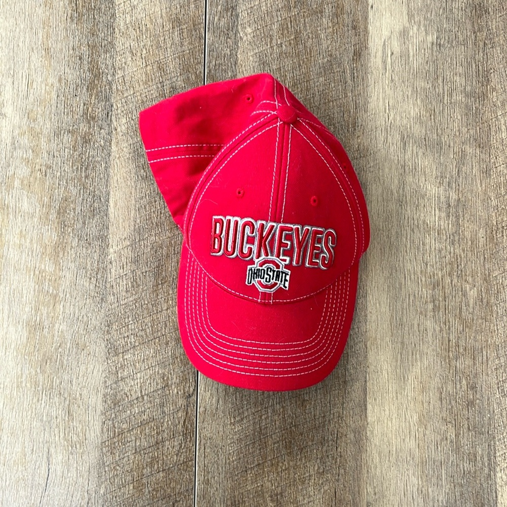 Ohio State buckeyes hat Velcro clasp used